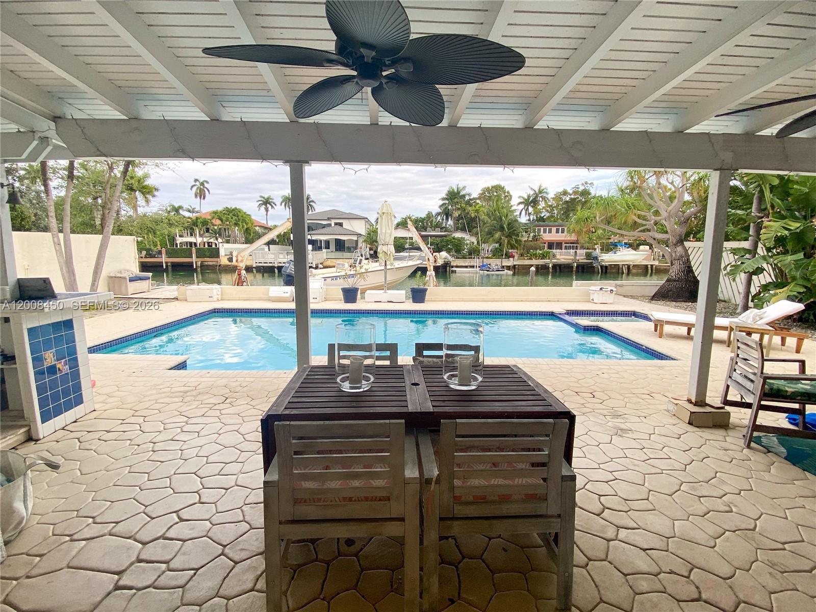 3485 N Meridian Ave Miami Beach, FL 33140