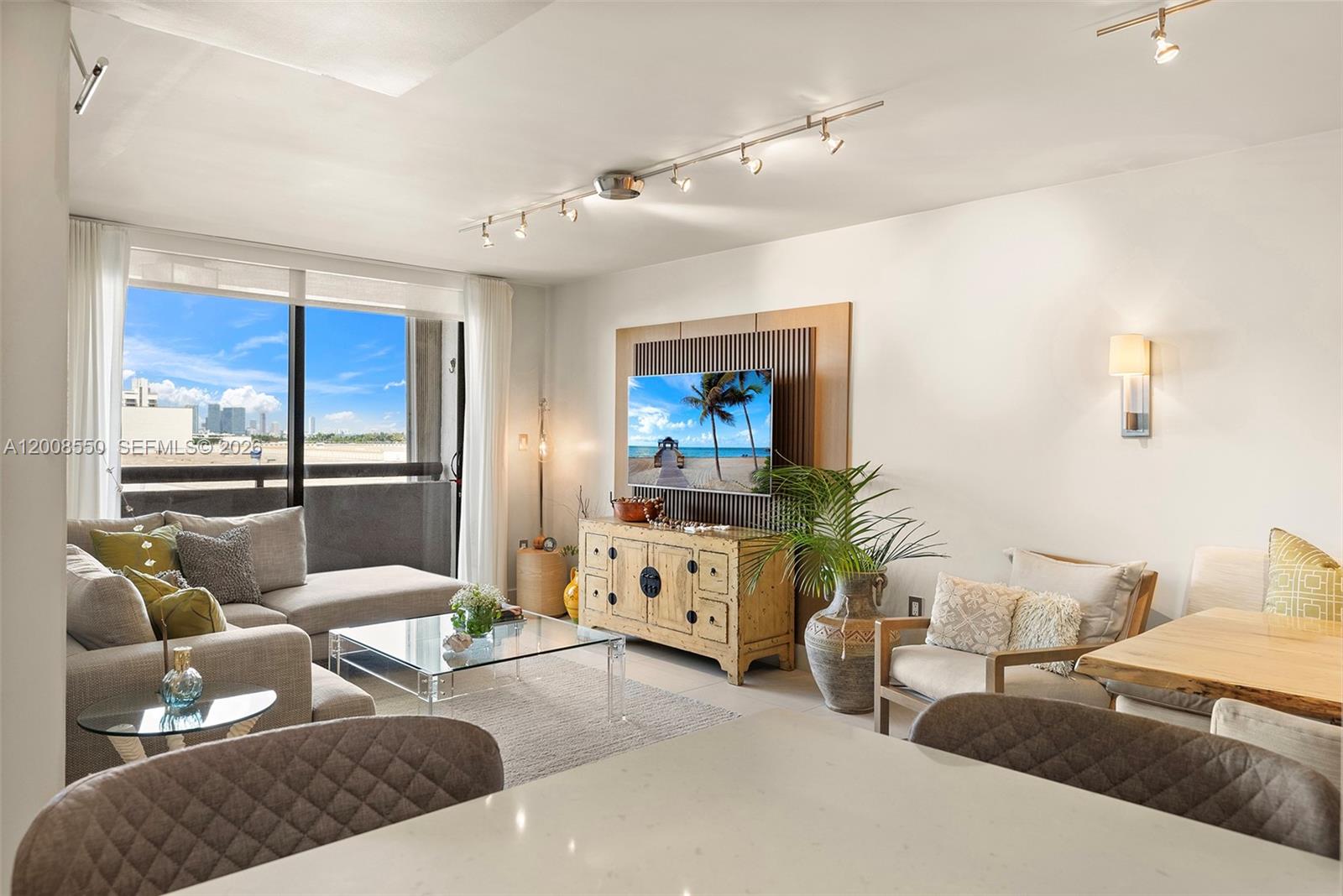 1775 Washington Ave #8F