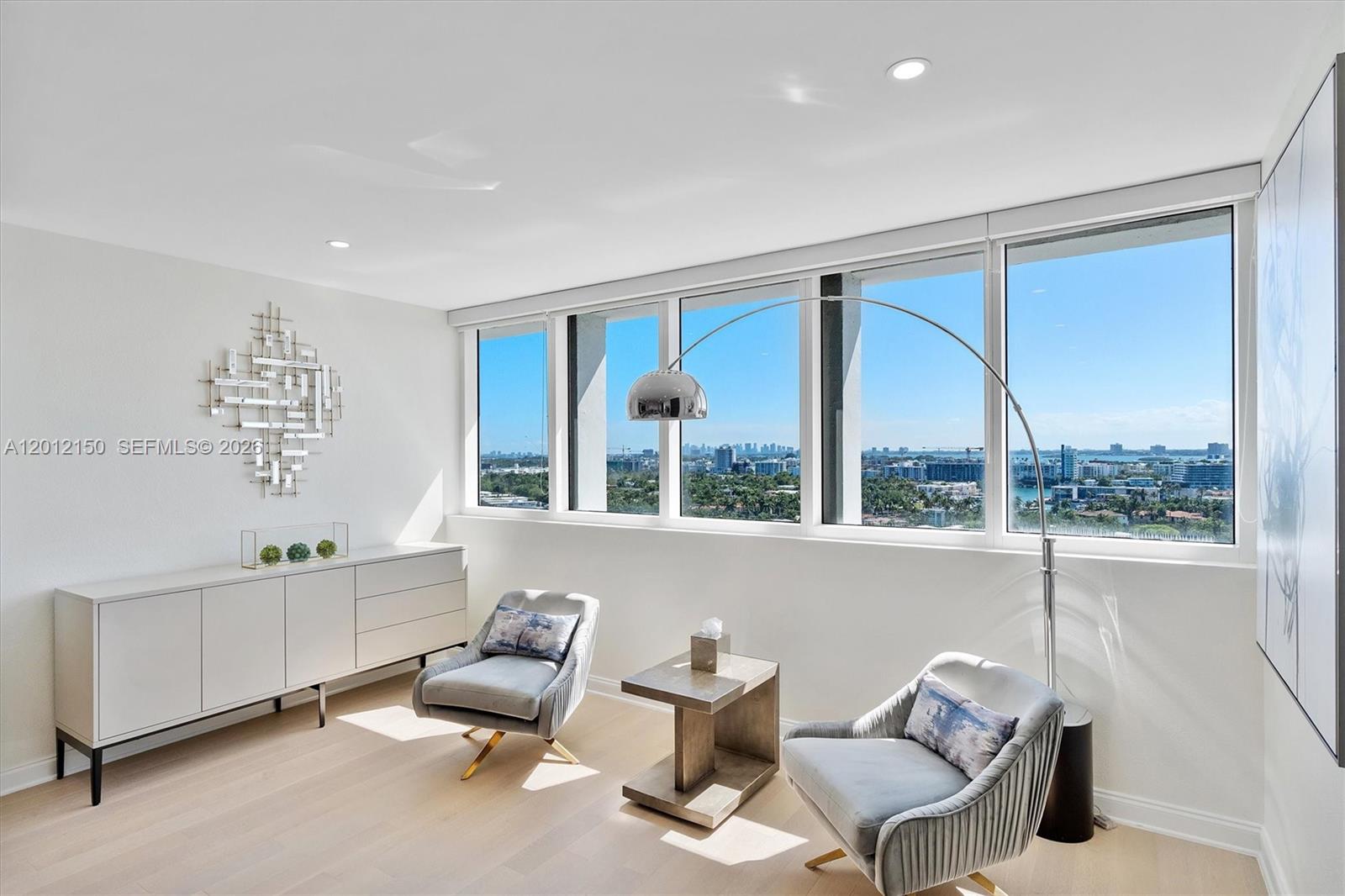 10275 Collins Ave #1530 Bal Harbour, FL 33154
