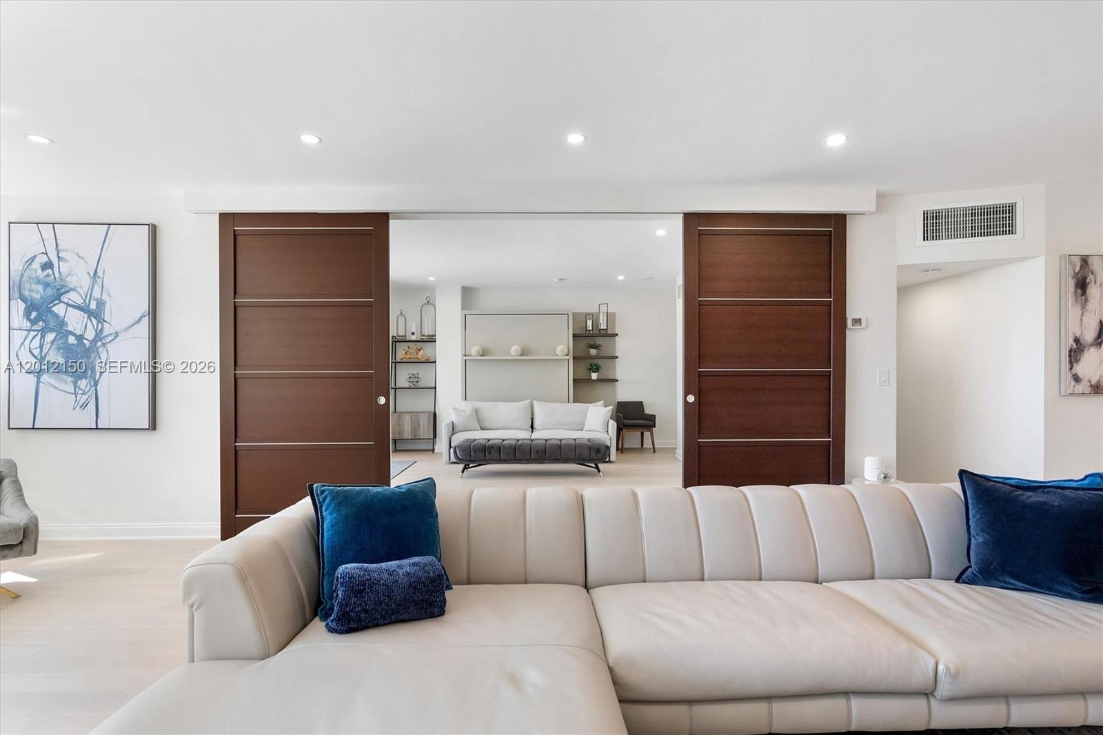 10275 Collins Ave #1530 Bal Harbour, FL 33154