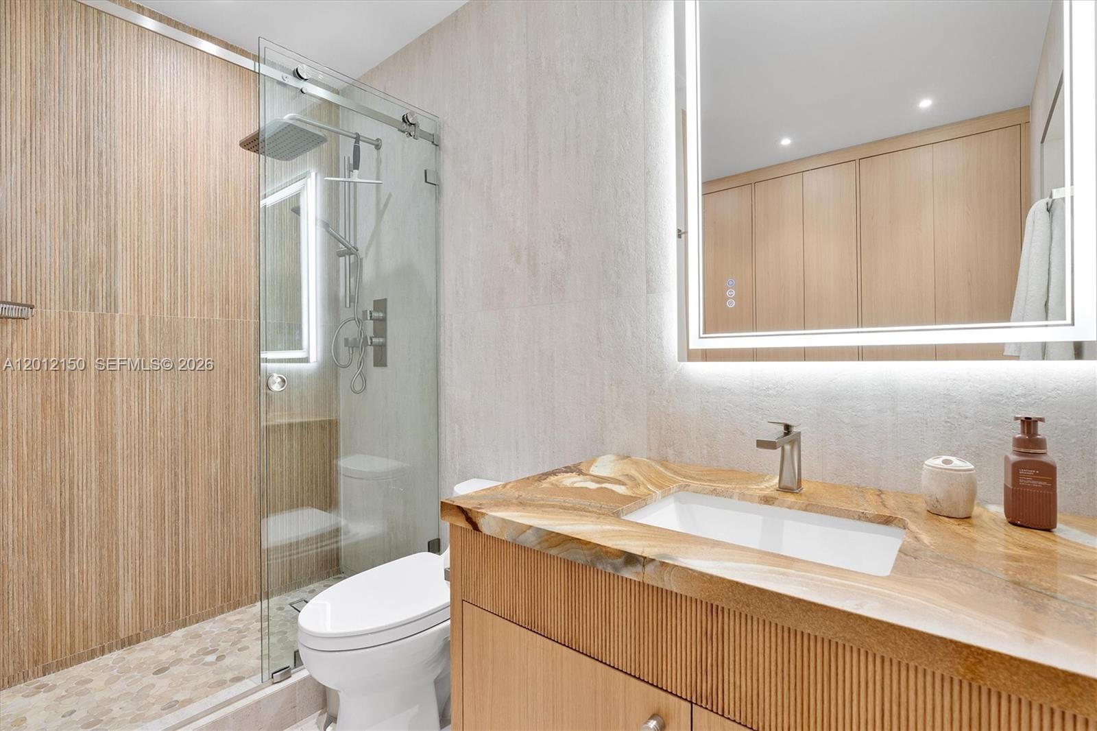 10275 Collins Ave #1530 Bal Harbour, FL 33154
