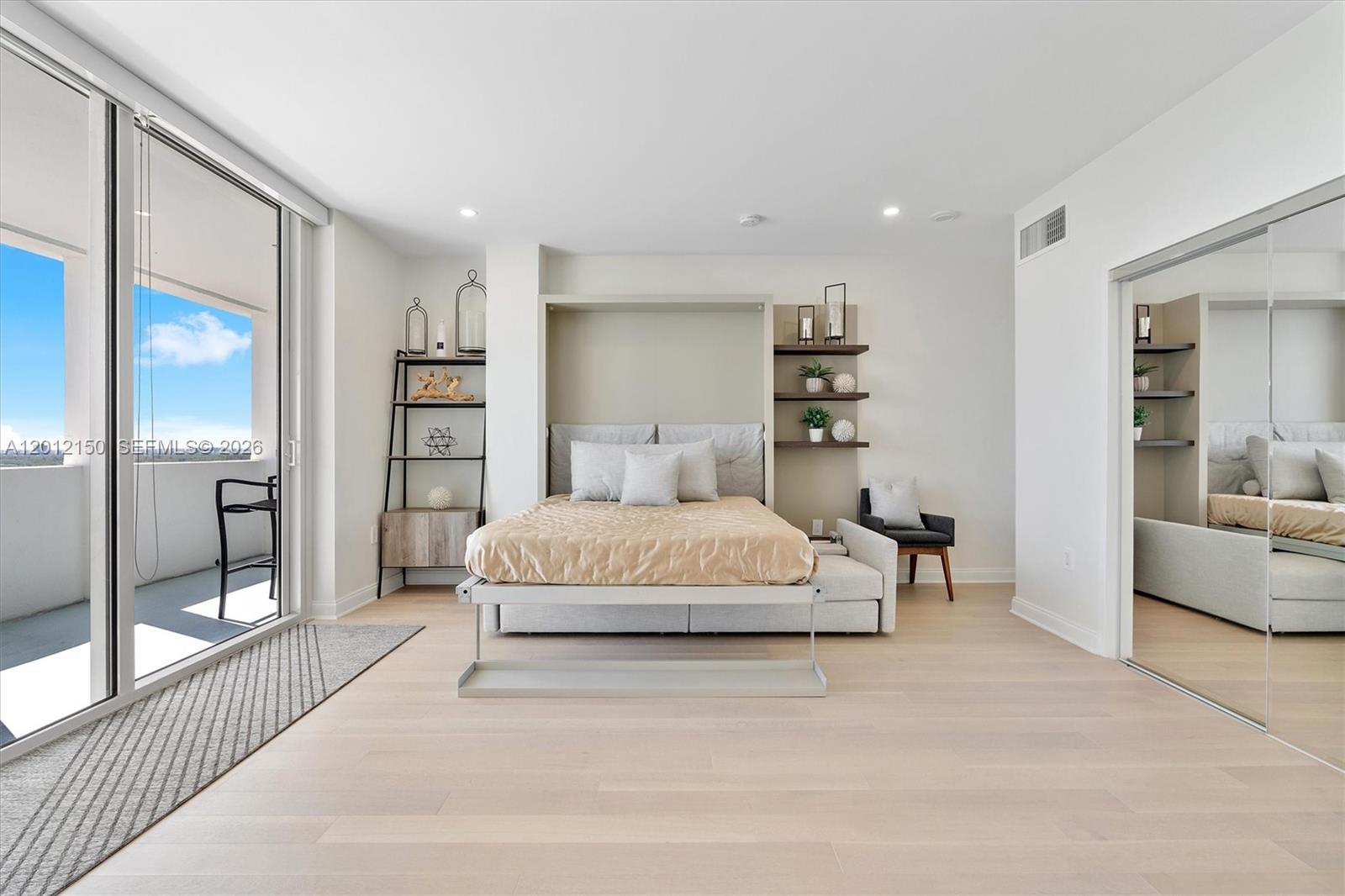 10275 Collins Ave #1530 Bal Harbour, FL 33154