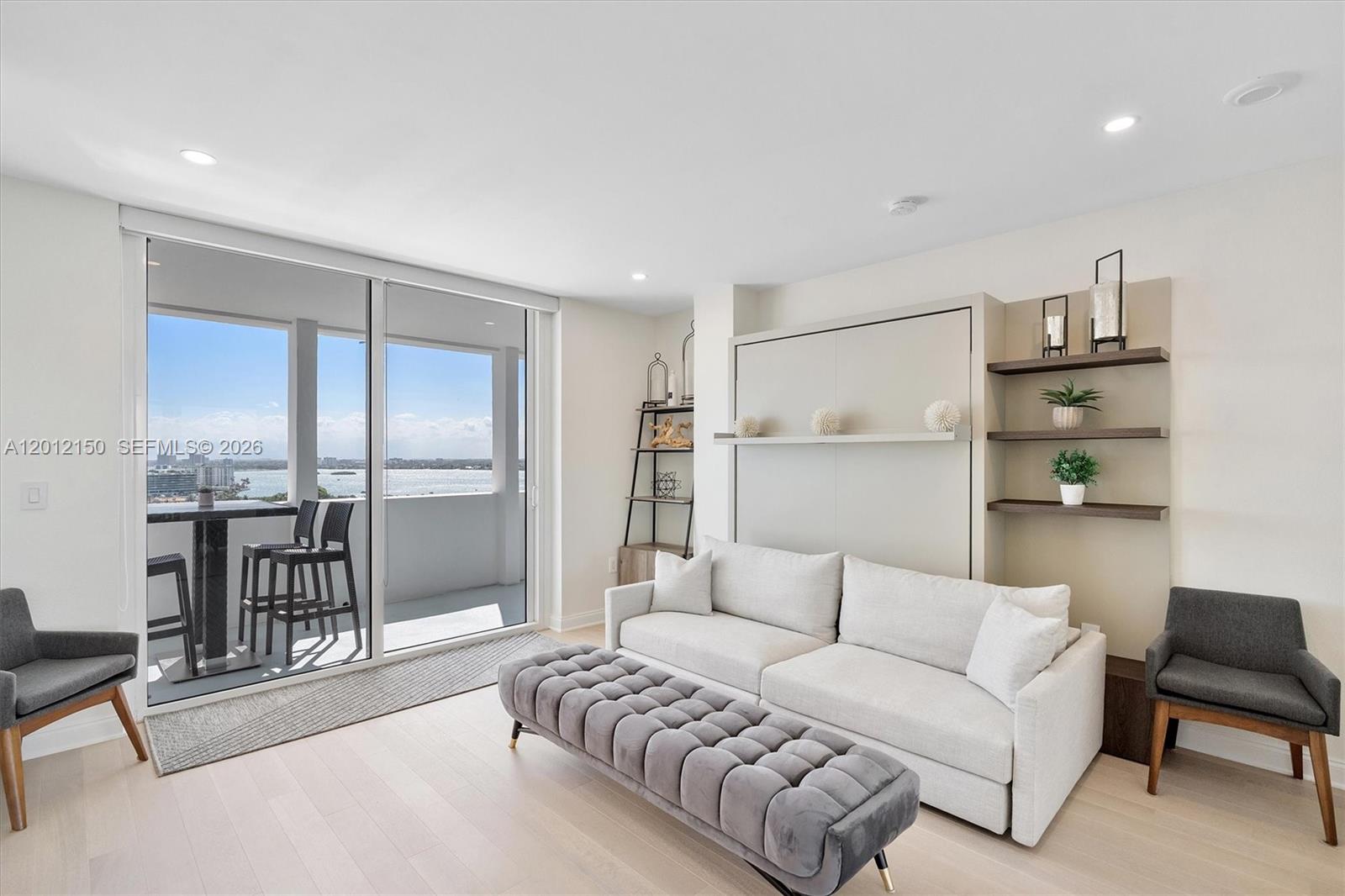 10275 Collins Ave #1530 Bal Harbour, FL 33154