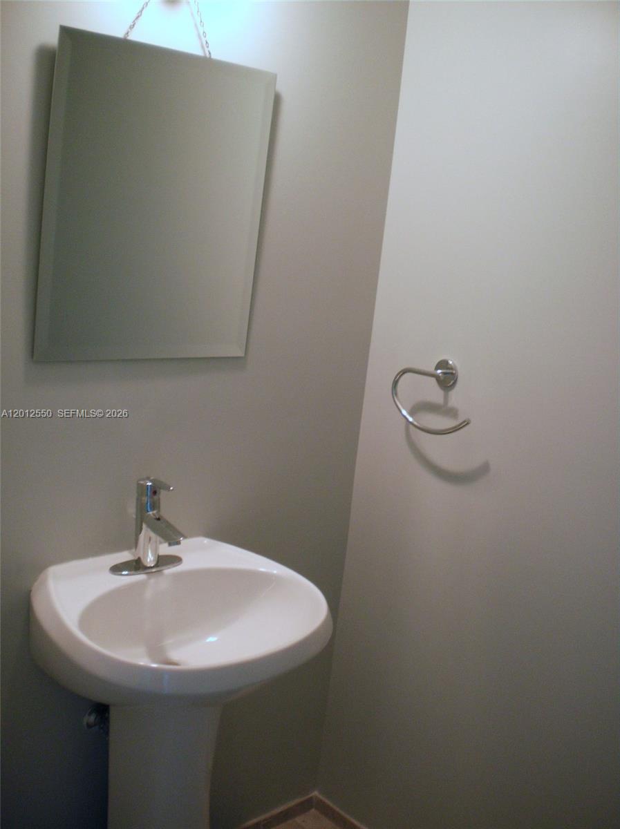 image Infinity at Brickell9