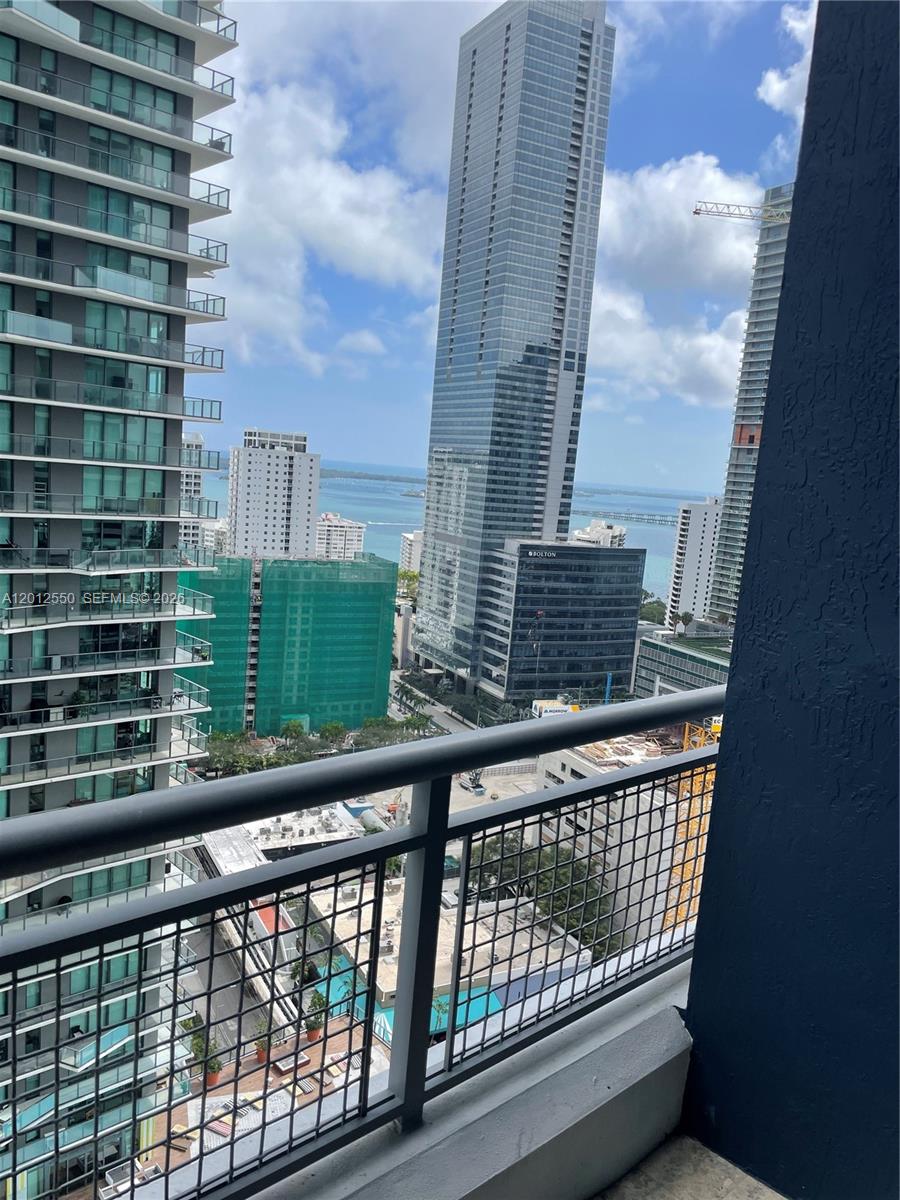 image Infinity at Brickell2