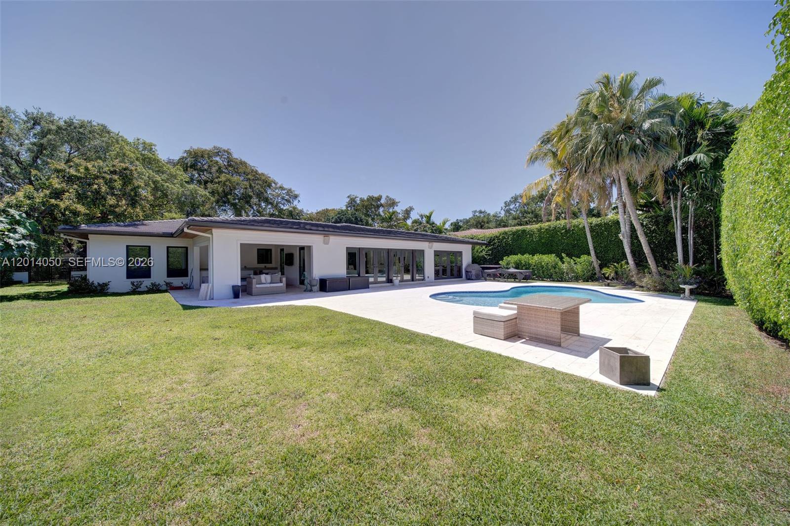 1117 Alfonso Ave #. Coral Gables, FL 33146
