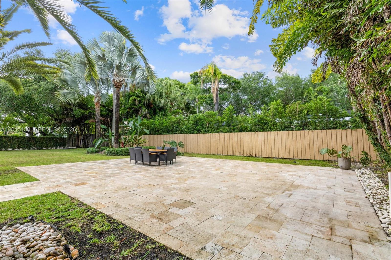 3917 S Le Jeune Rd #- Miami, FL 33146