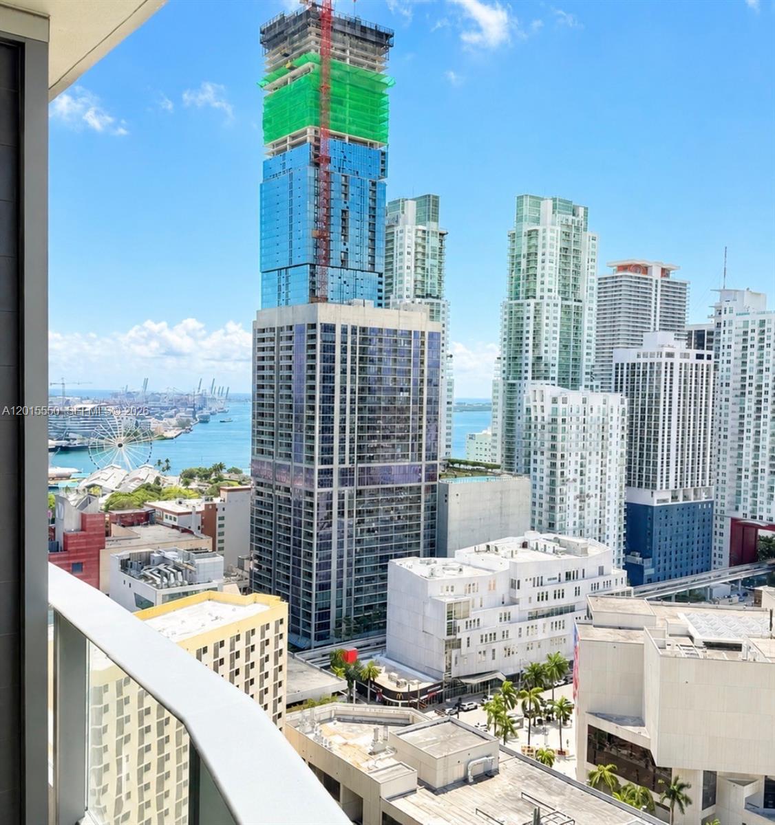 121 NE 5th St #2705 Miami, FL 33132