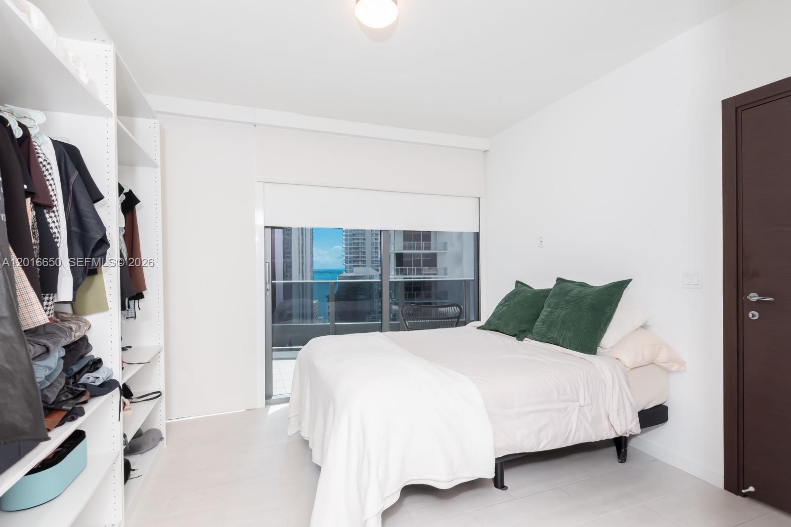 image Brickell Flatiron12