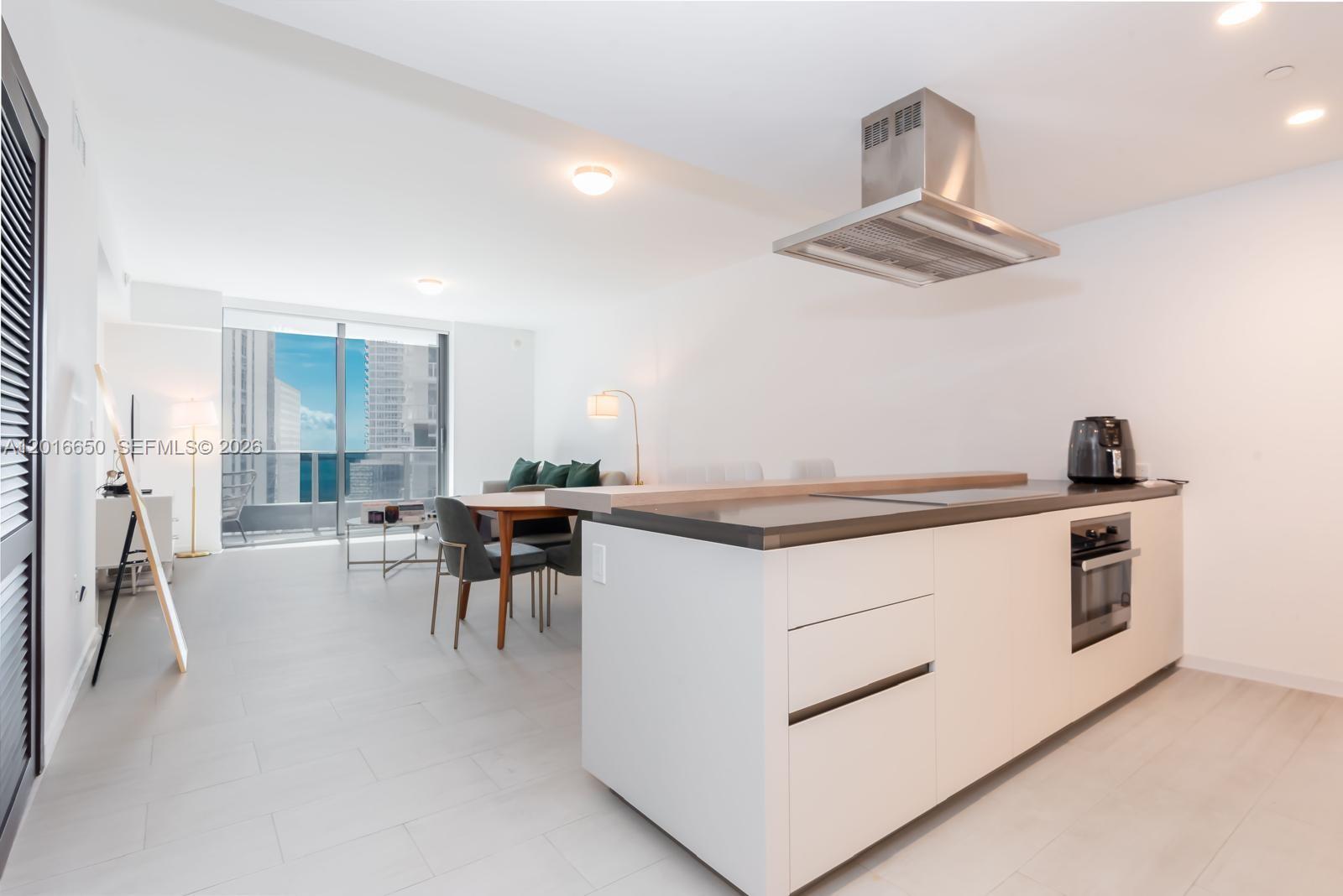 image Brickell Flatiron4