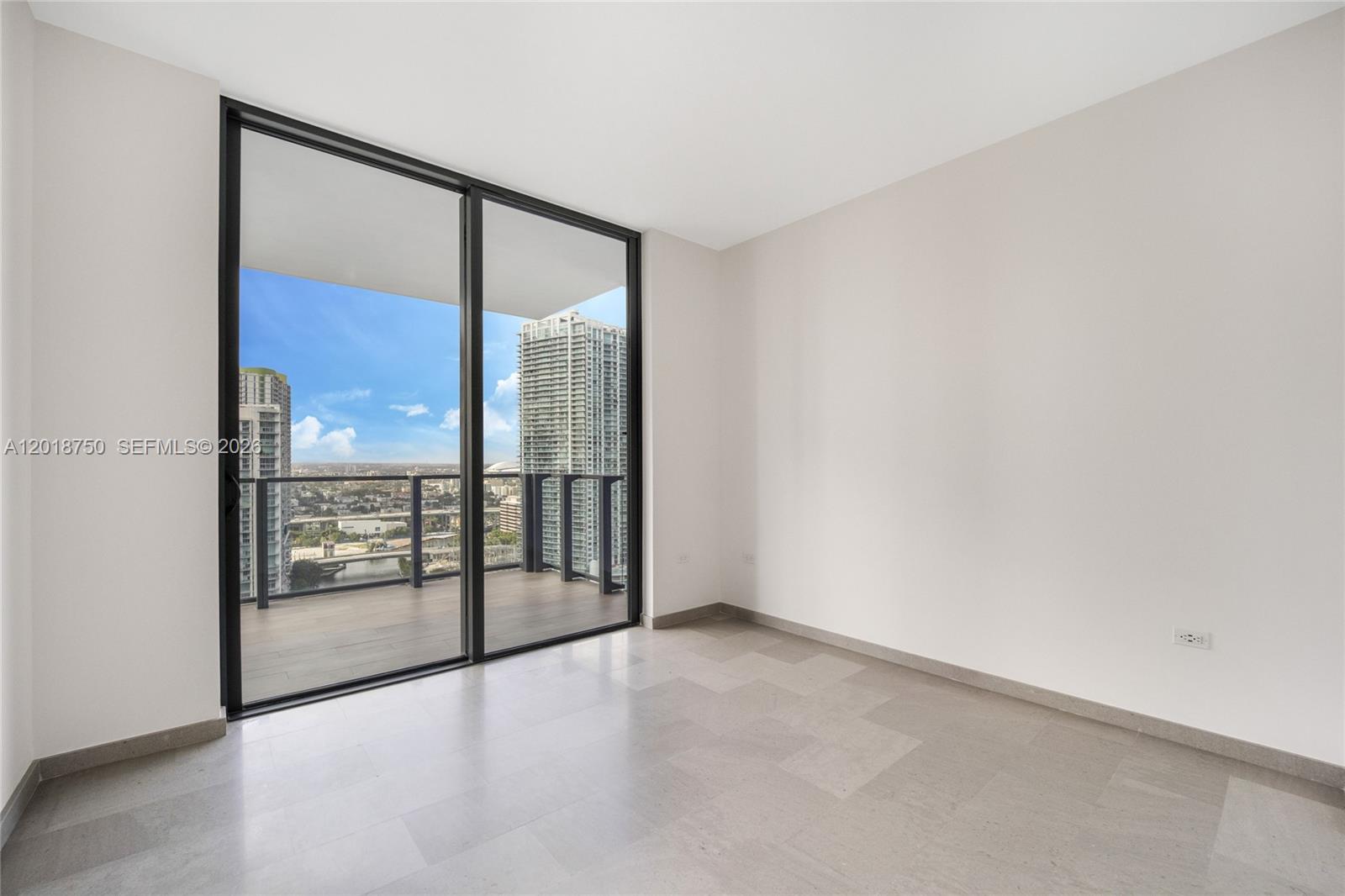 image Reach Brickell City Centre15