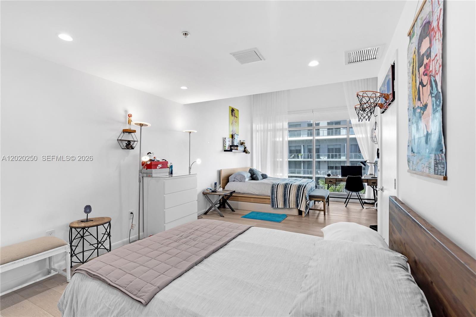 image 4 Midtown18