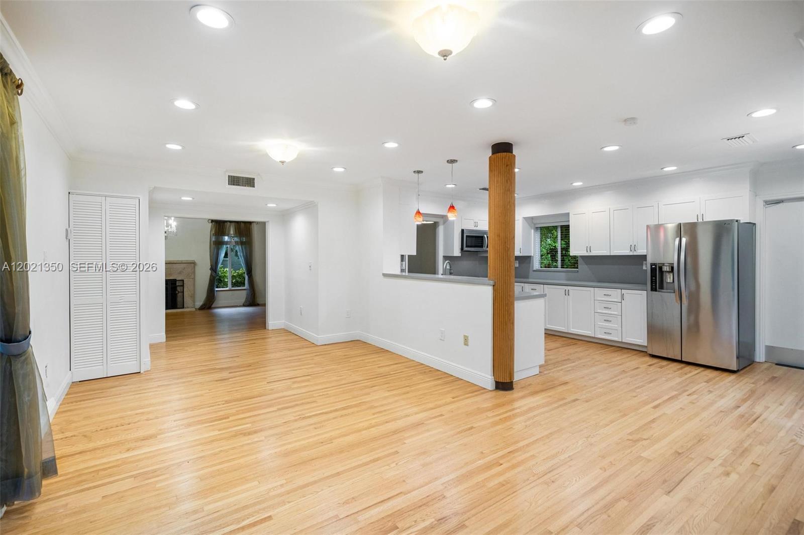 648 Sevilla Ave Coral Gables, FL 33134