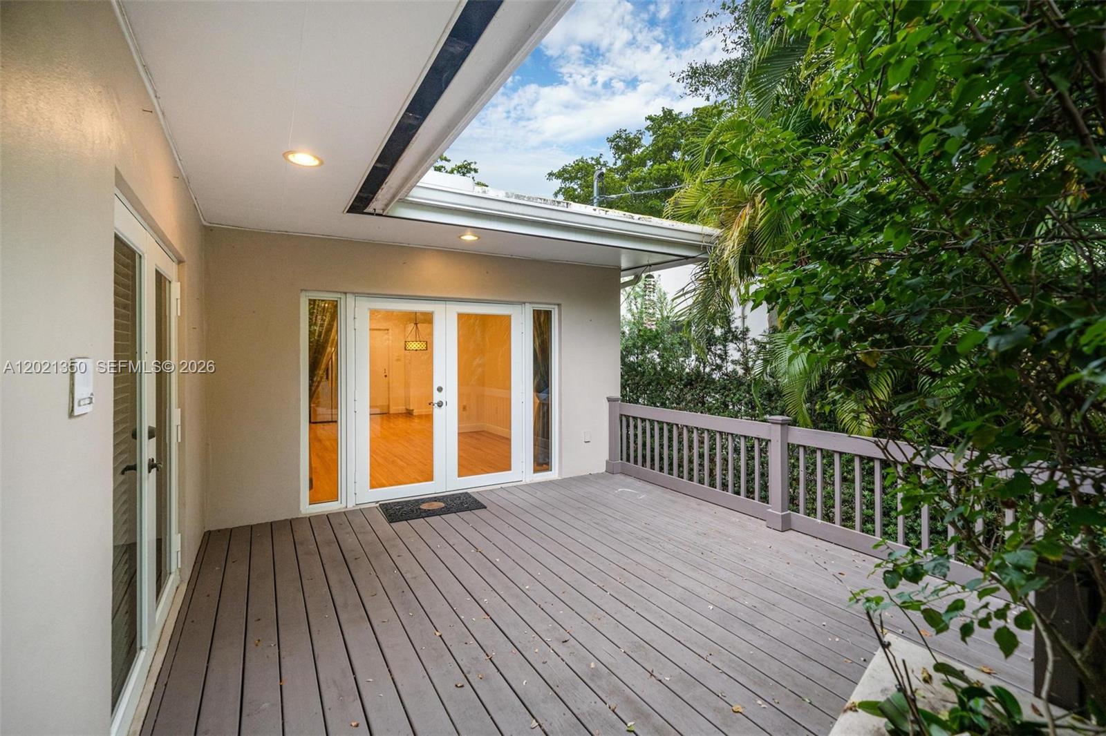 648 Sevilla Ave Coral Gables, FL 33134