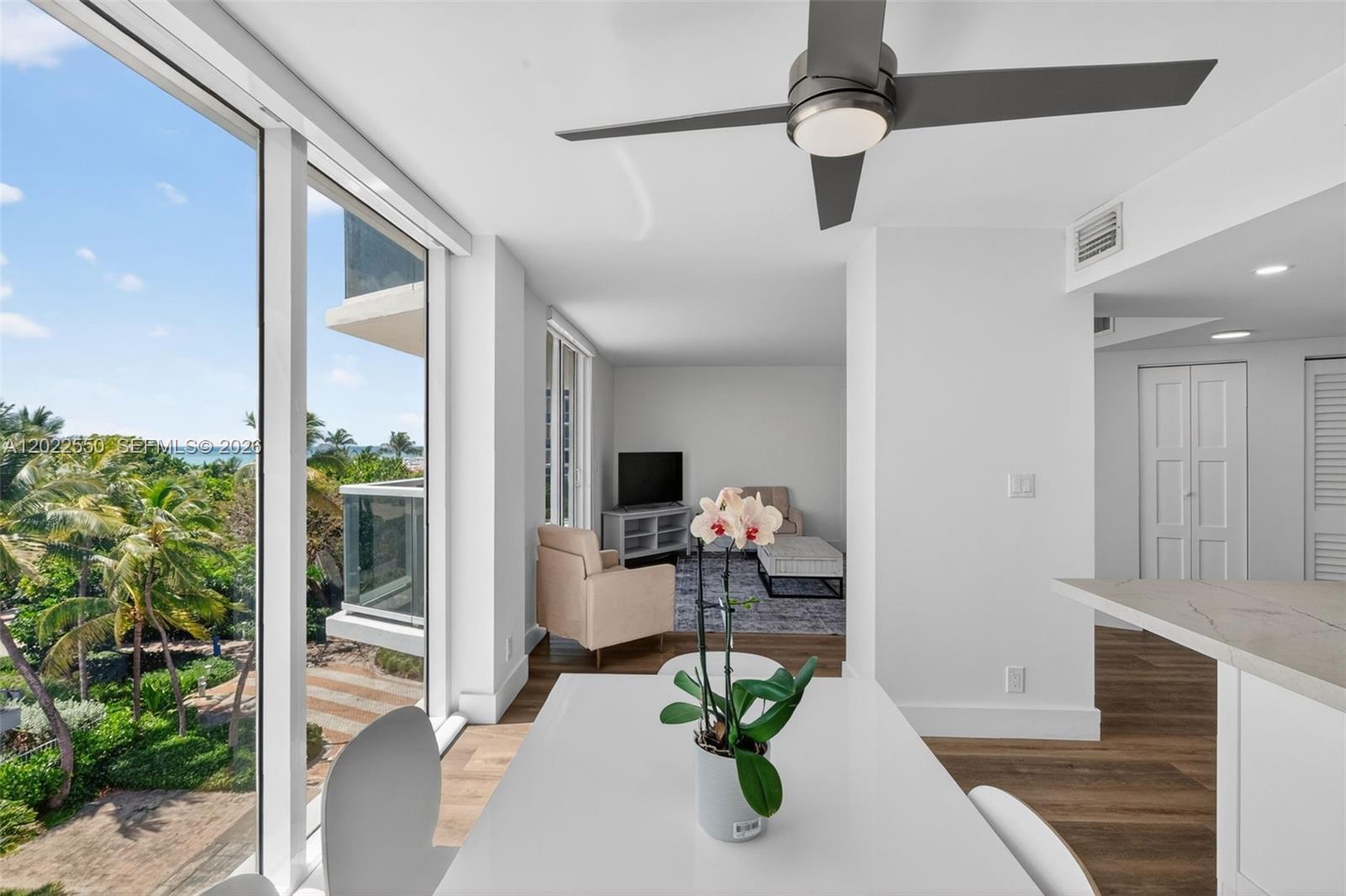 2401 Collins Ave #602 Miami Beach, FL 33140