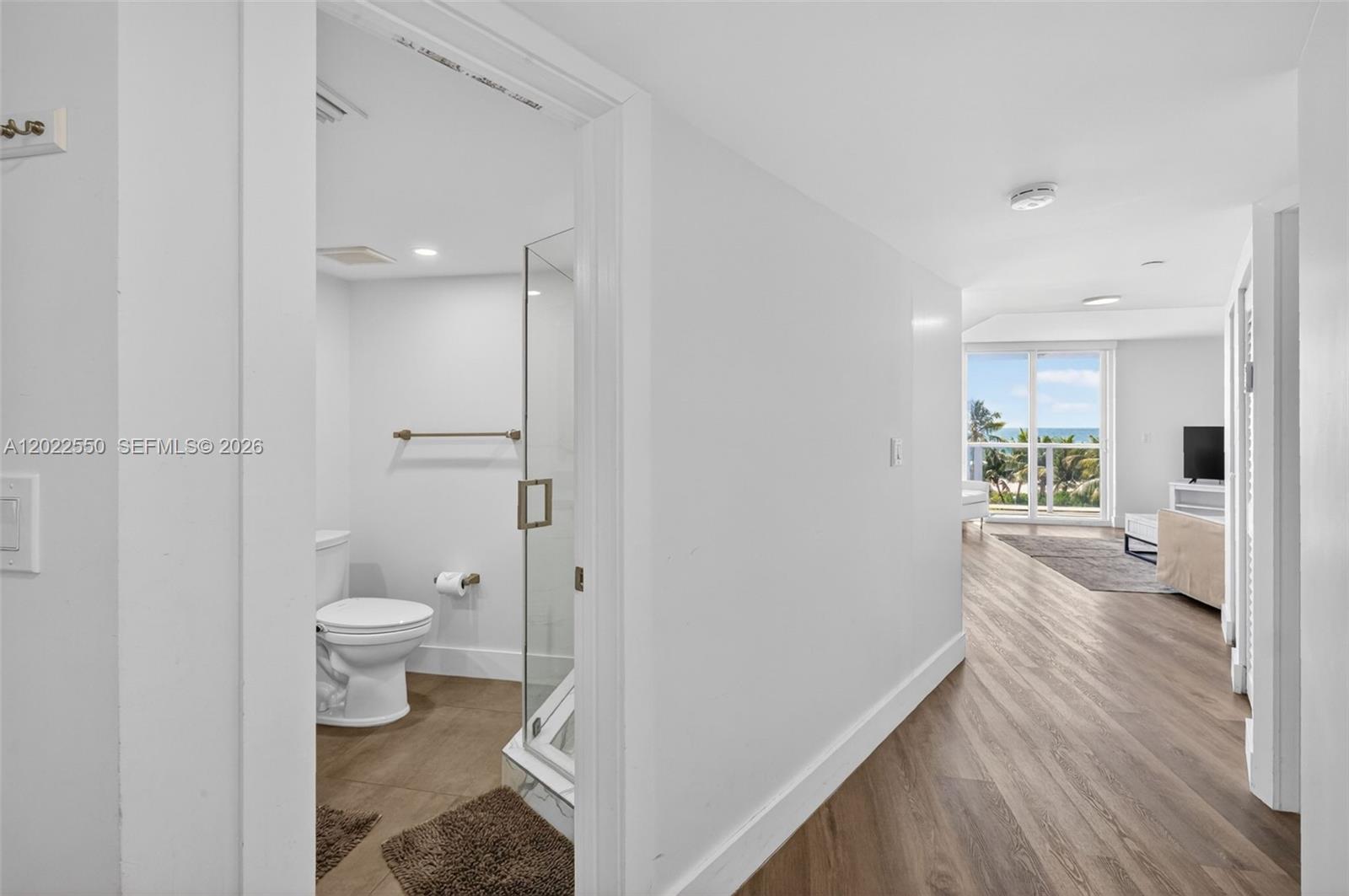 2401 Collins Ave #602 Miami Beach, FL 33140