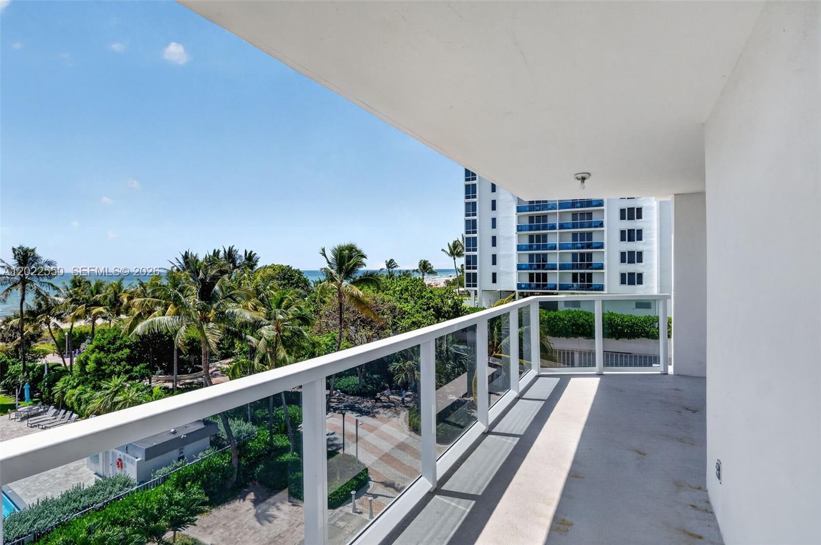 2401 Collins Ave #602 Miami Beach, FL 33140