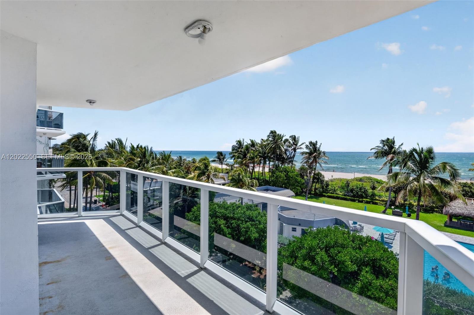 2401 Collins Ave #602 Miami Beach, FL 33140