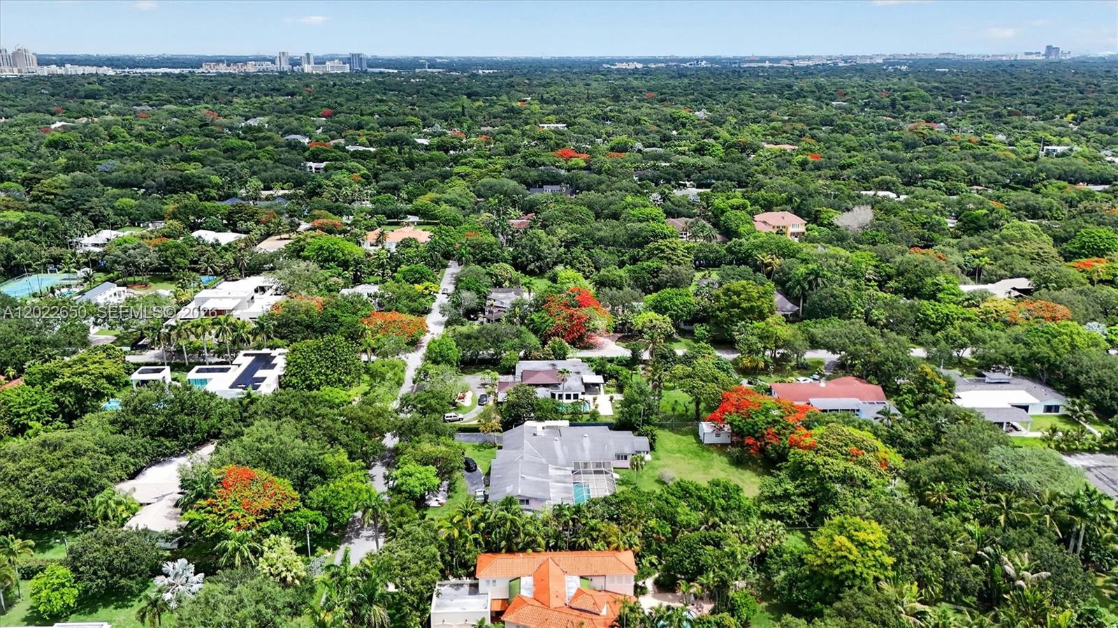 11651 SW 64th Ave Pinecrest, FL 33156
