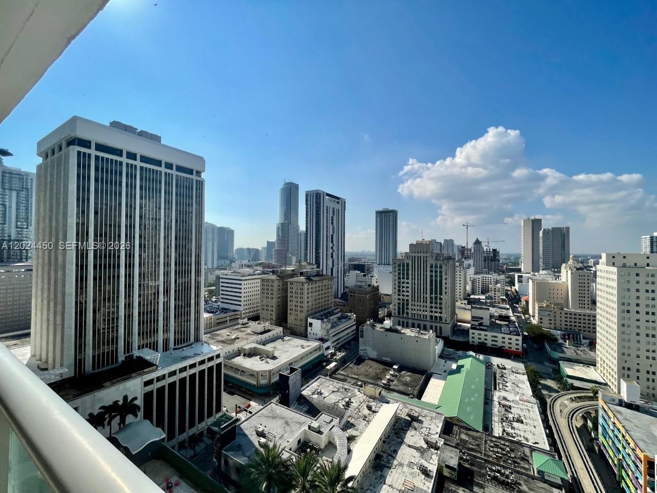 50 Biscayne Blvd #2401 Miami, FL 33132