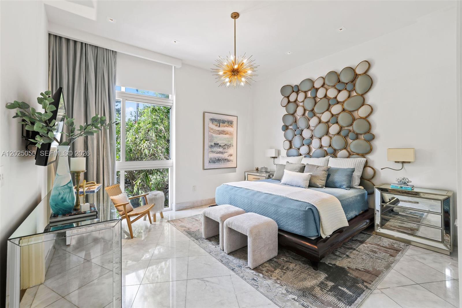 2001 Meridian Ave #101 Miami Beach, FL 33139