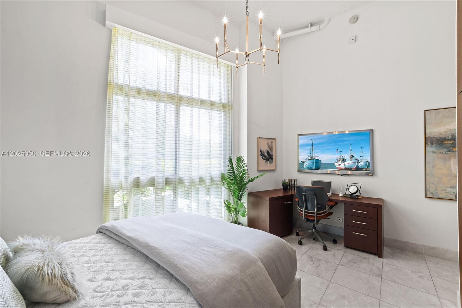 2001 Meridian Ave #101 Miami Beach, FL 33139