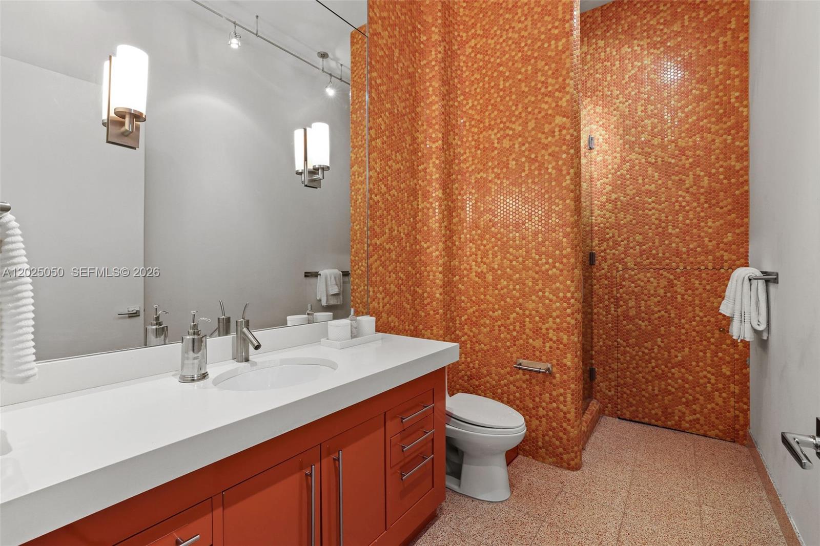 2001 Meridian Ave #101 Miami Beach, FL 33139