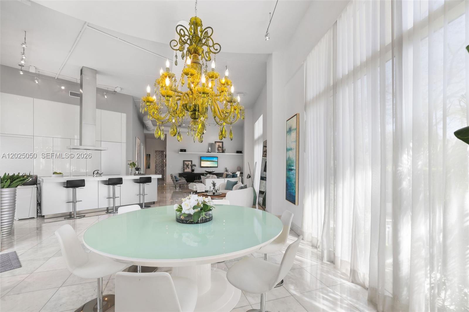 2001 Meridian Ave #101 Miami Beach, FL 33139