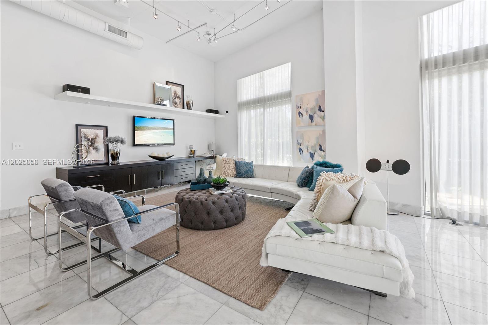 2001 Meridian Ave #101 Miami Beach, FL 33139