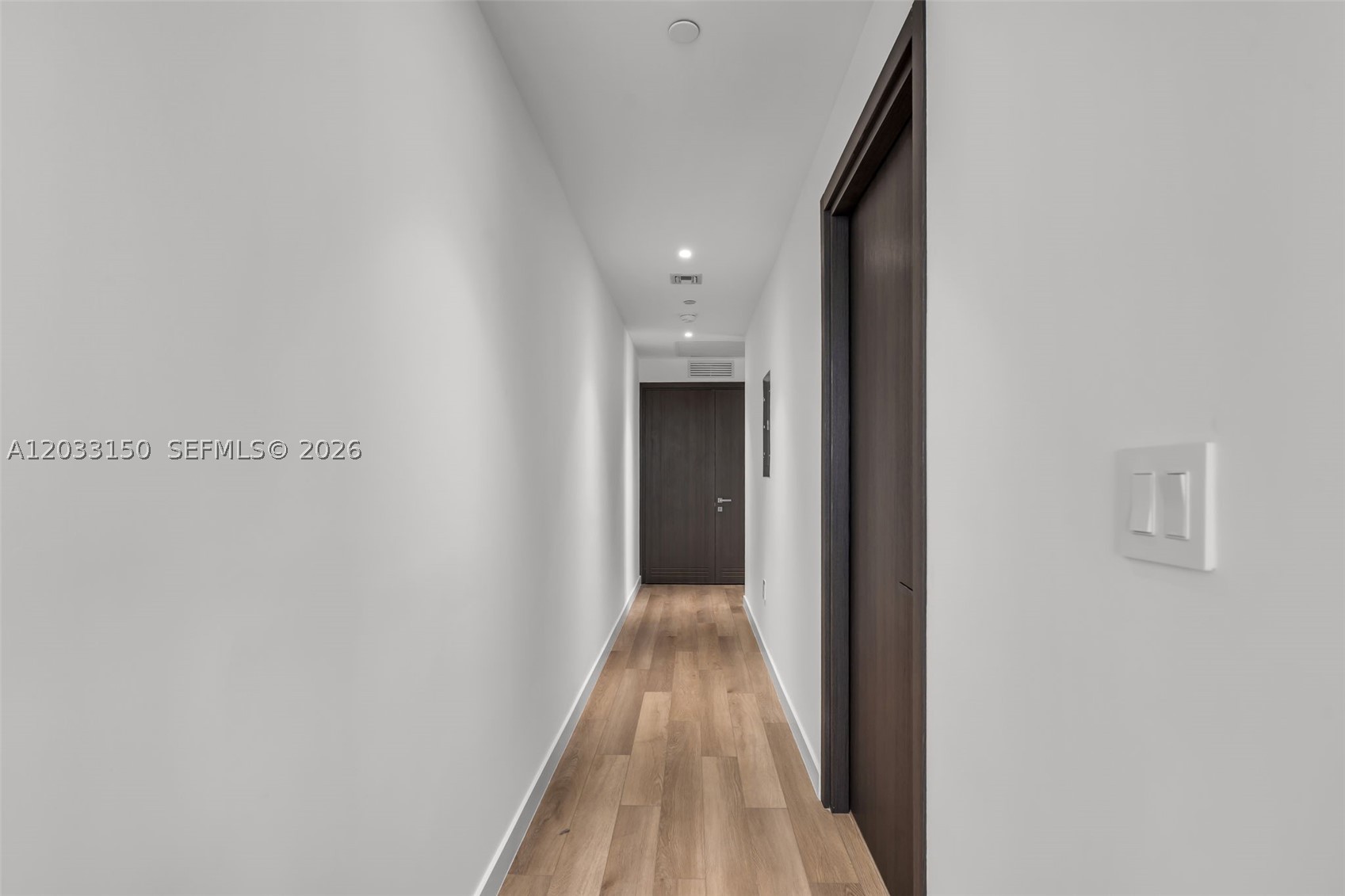 image E11EVEN Hotel & Residences19