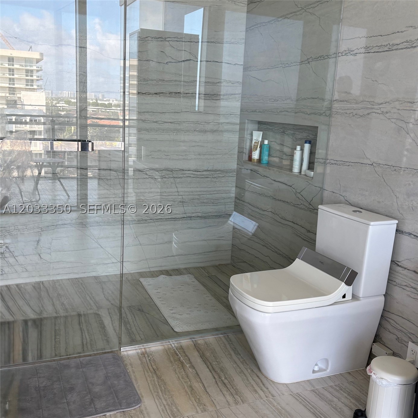 Undisclosed Address Miami Beach, FL 33154