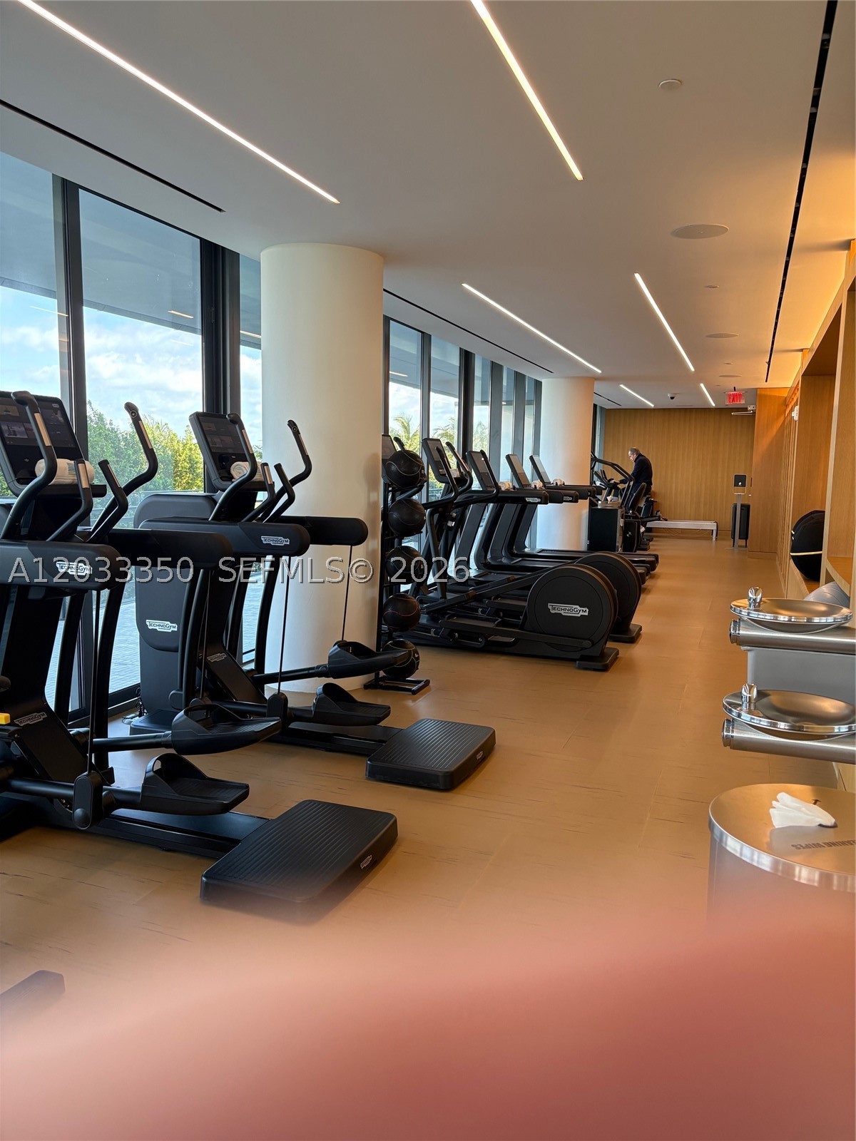 Undisclosed Address Miami Beach, FL 33154