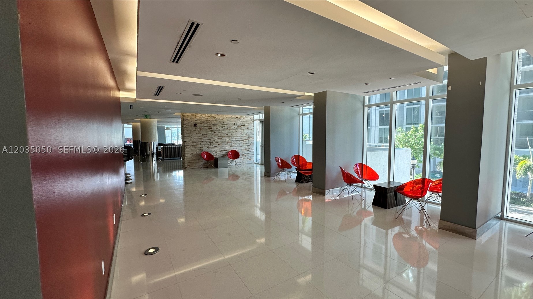 image Brickell on the River South22
