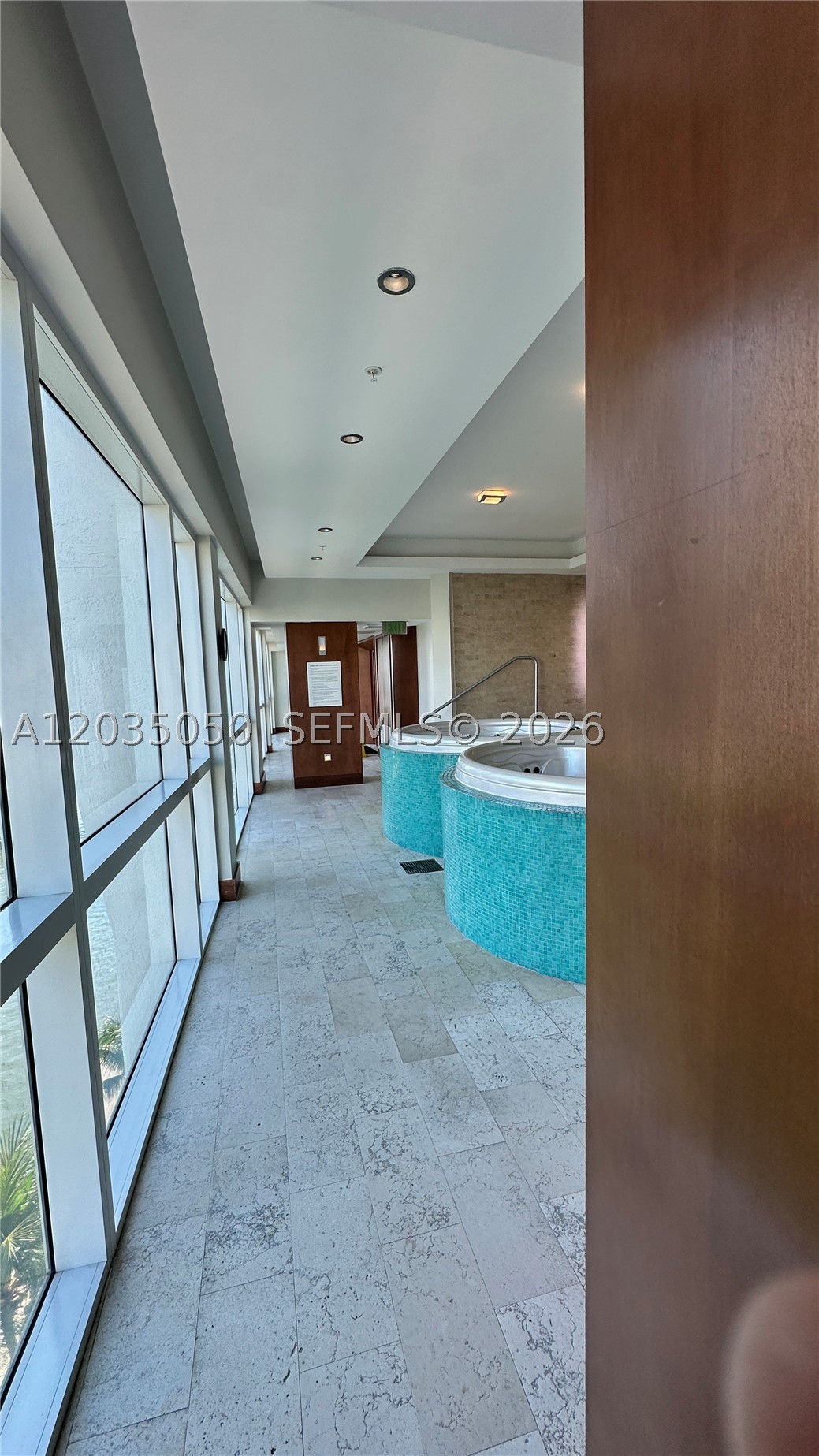 image Brickell on the River South38