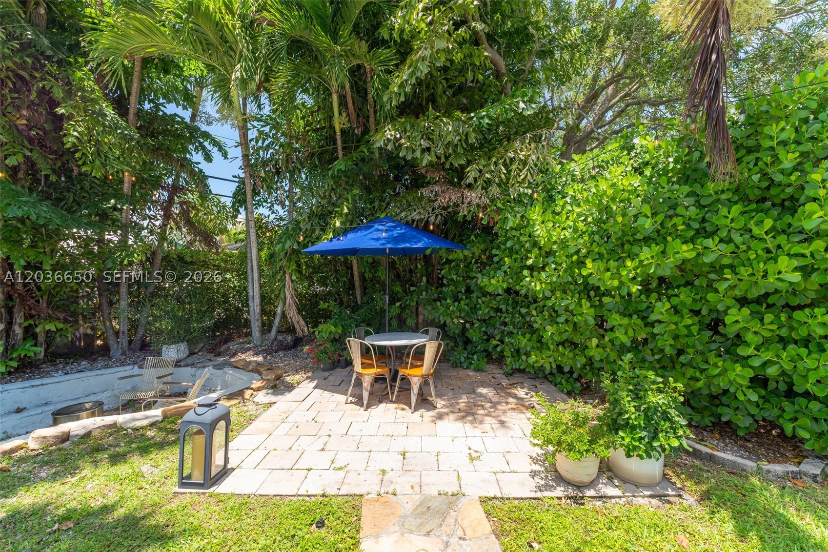 6561 Marlin Dr Coral Gables, FL 33158
