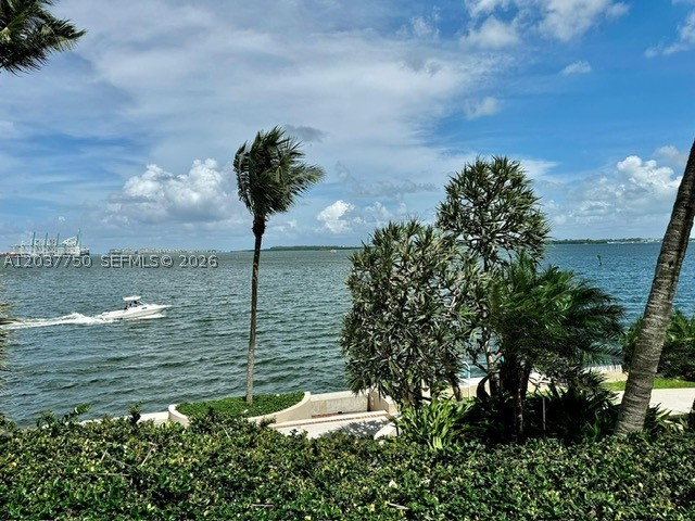 image Brickell Key One19