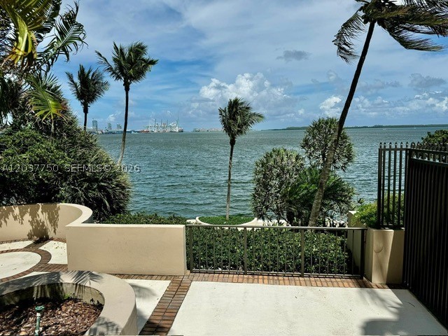 image Brickell Key One20