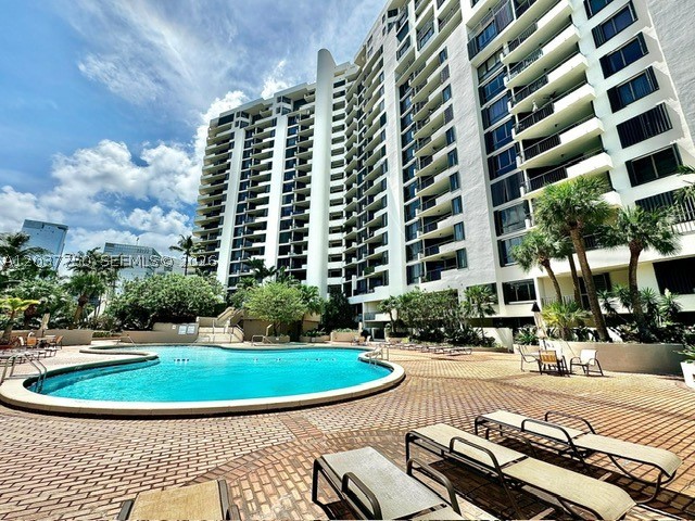 image Brickell Key One21