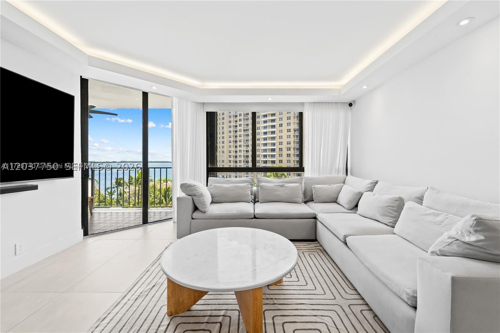 image Brickell Key One2