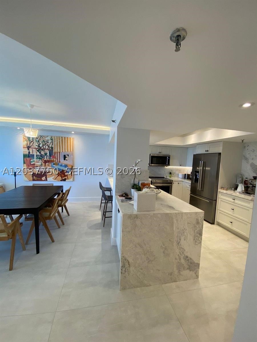 image Brickell Key One7