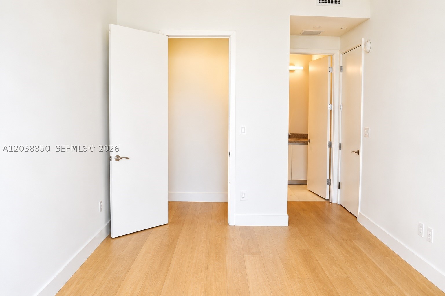 175 SE 25th Rd #3103 Miami, FL 33129