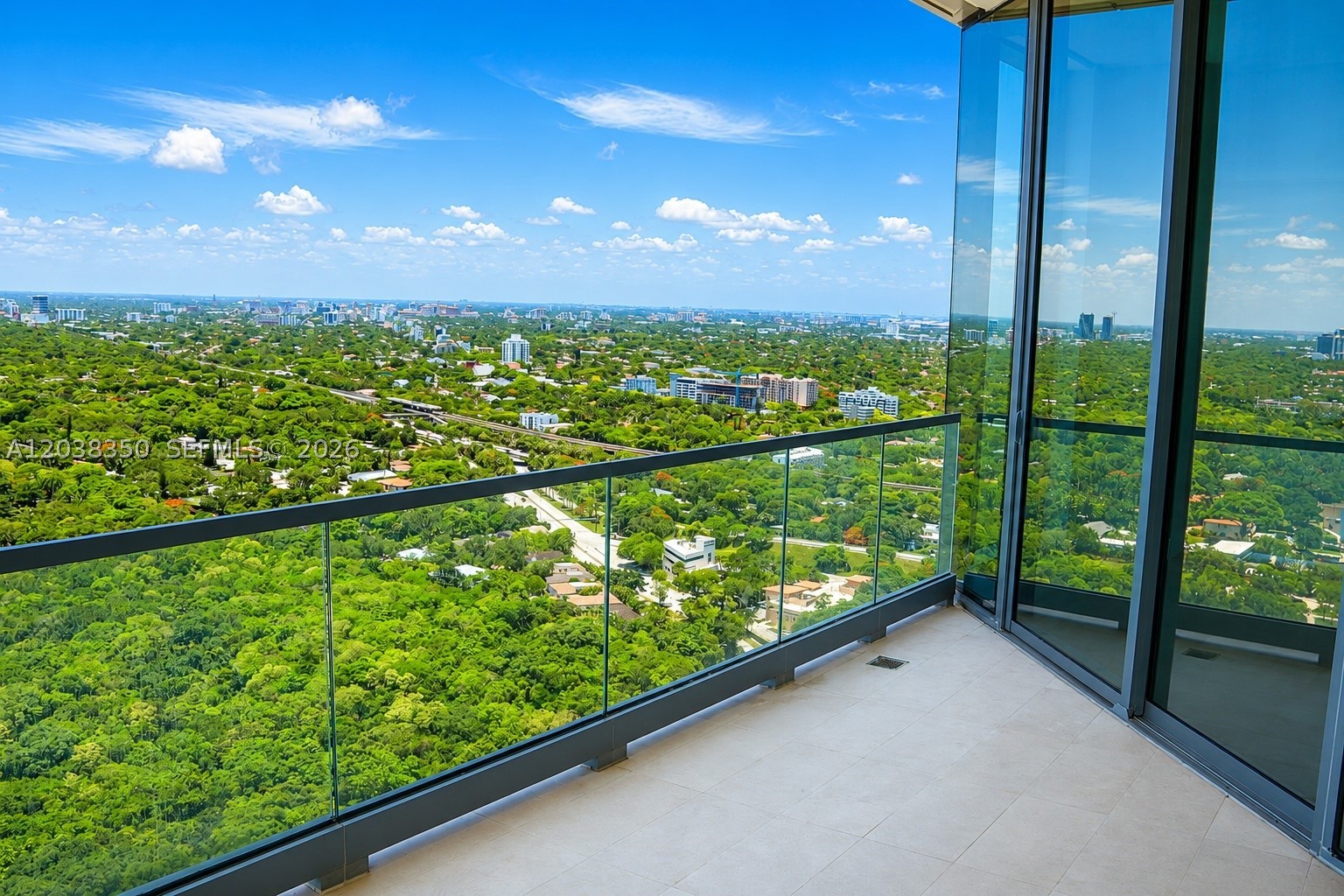 175 SE 25th Rd #3103 Miami, FL 33129