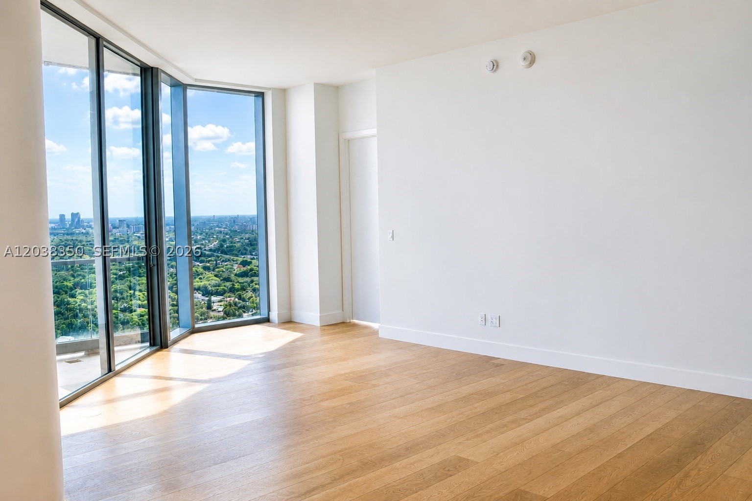 175 SE 25th Rd #3103 Miami, FL 33129