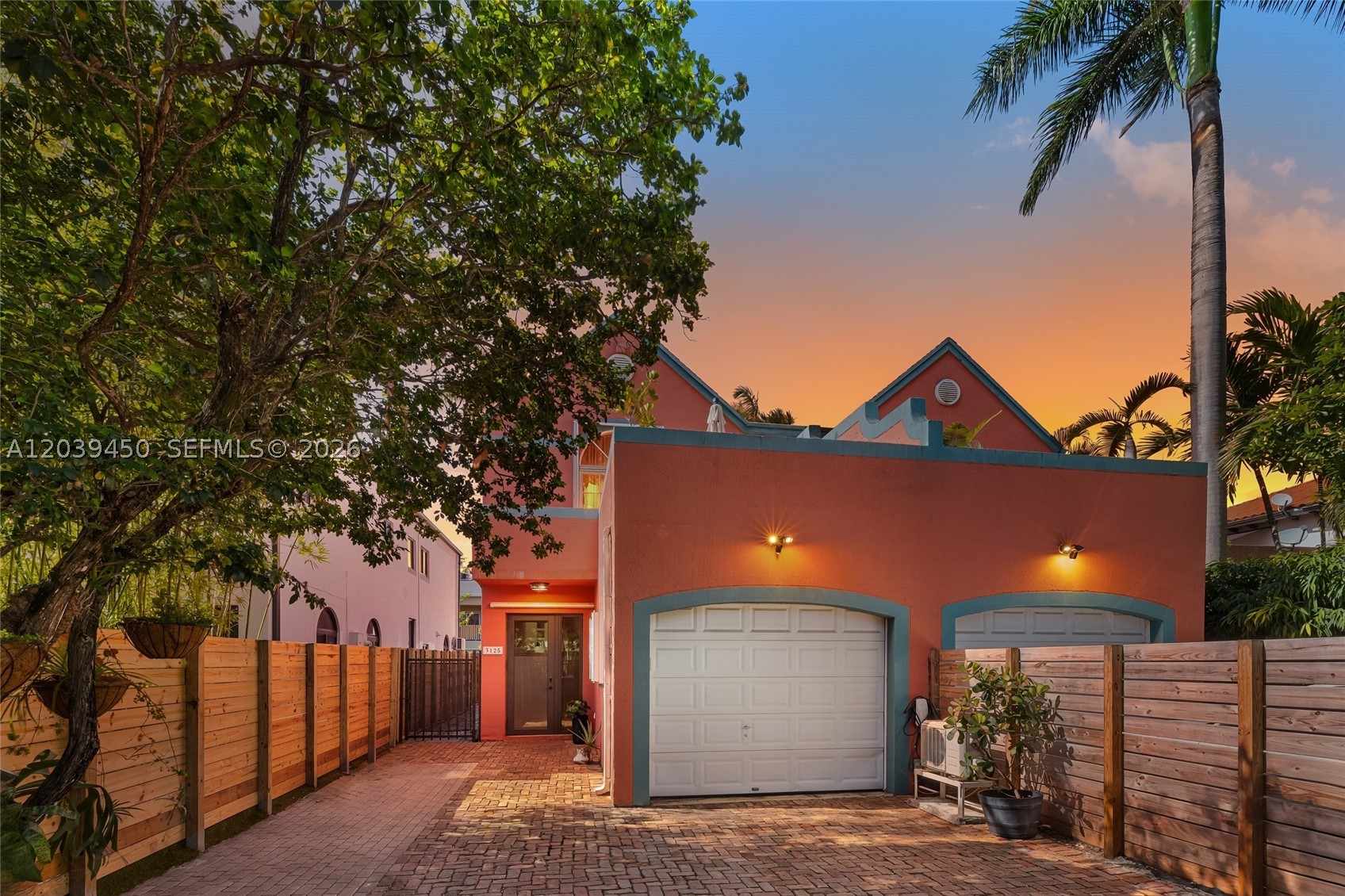3125 Jackson Ave #3125