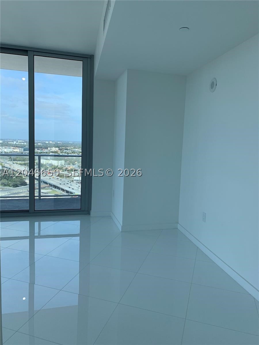 image Paramount Miami Worldcenter12