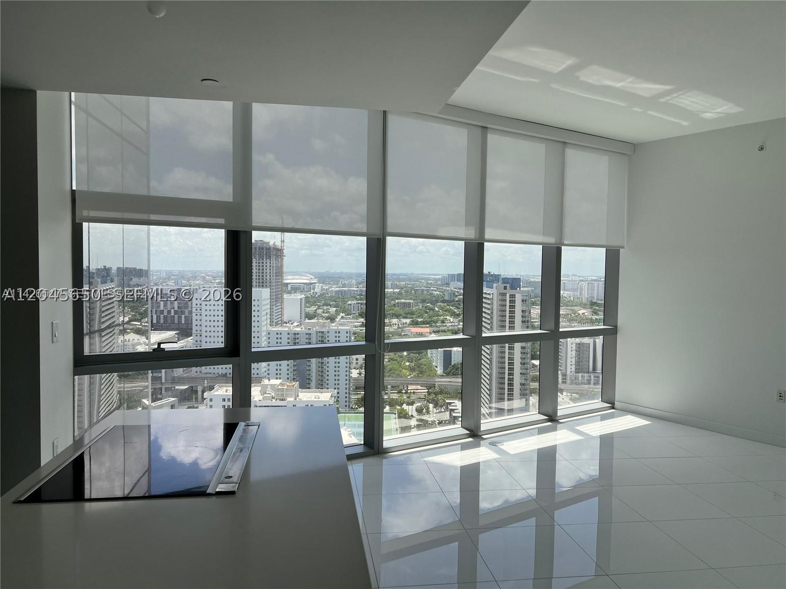 image Paramount Miami Worldcenter3