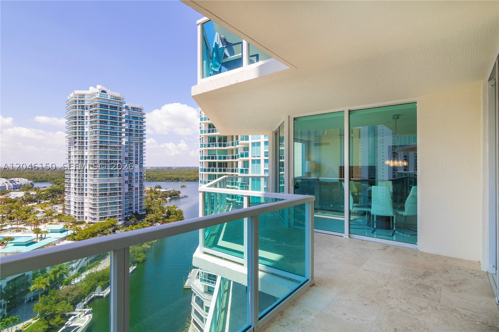image St Tropez Sunny Isles16