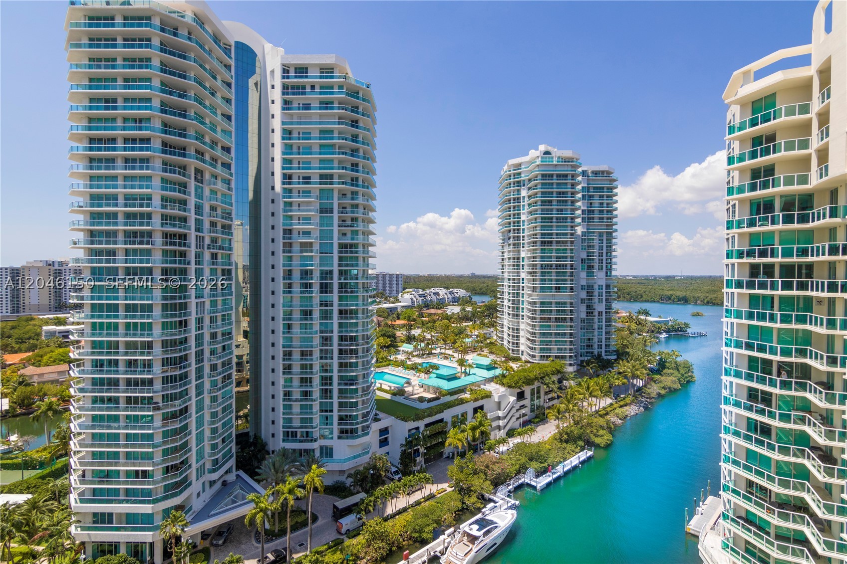 image St Tropez Sunny Isles17