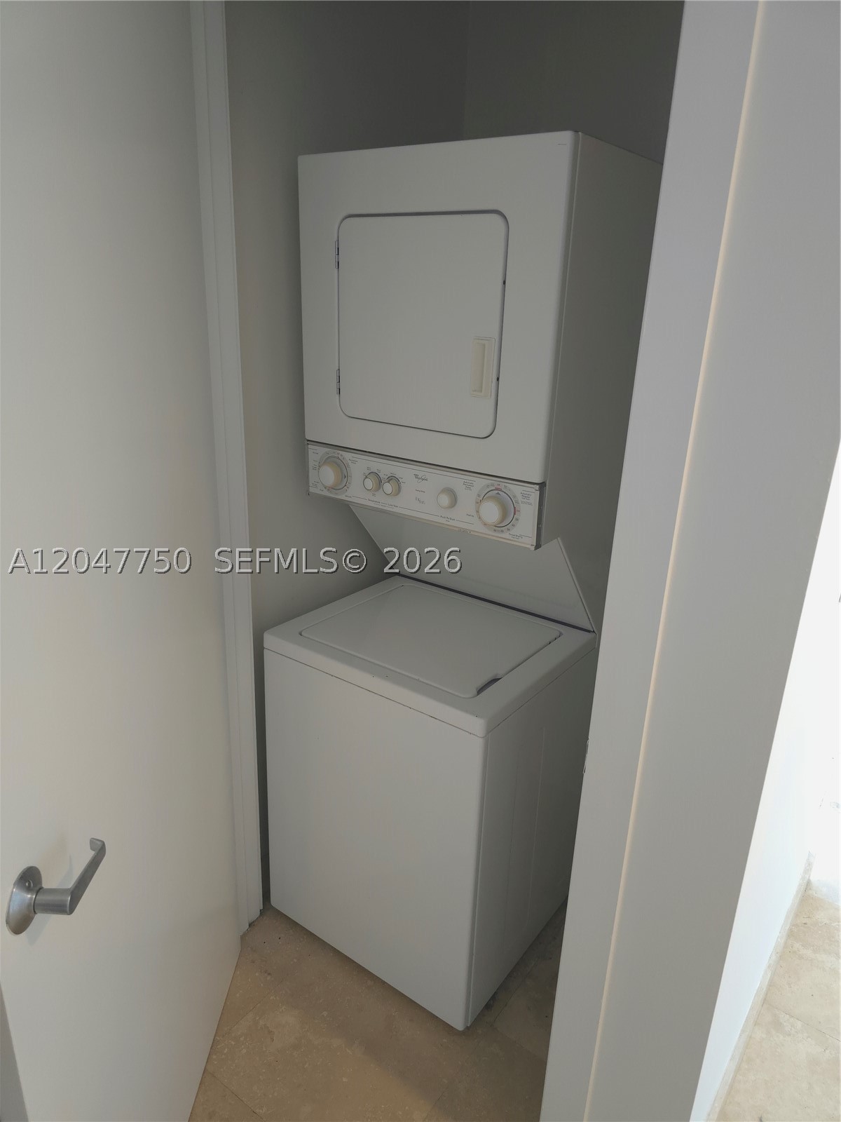 image 1060 Brickell - 10604