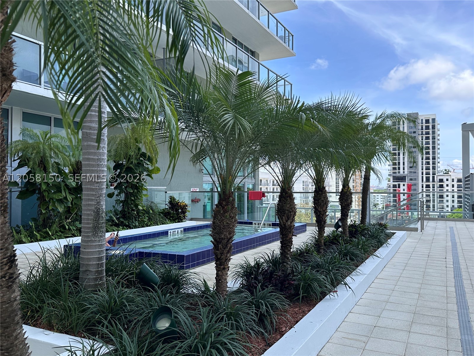 image Axis on Brickell North33